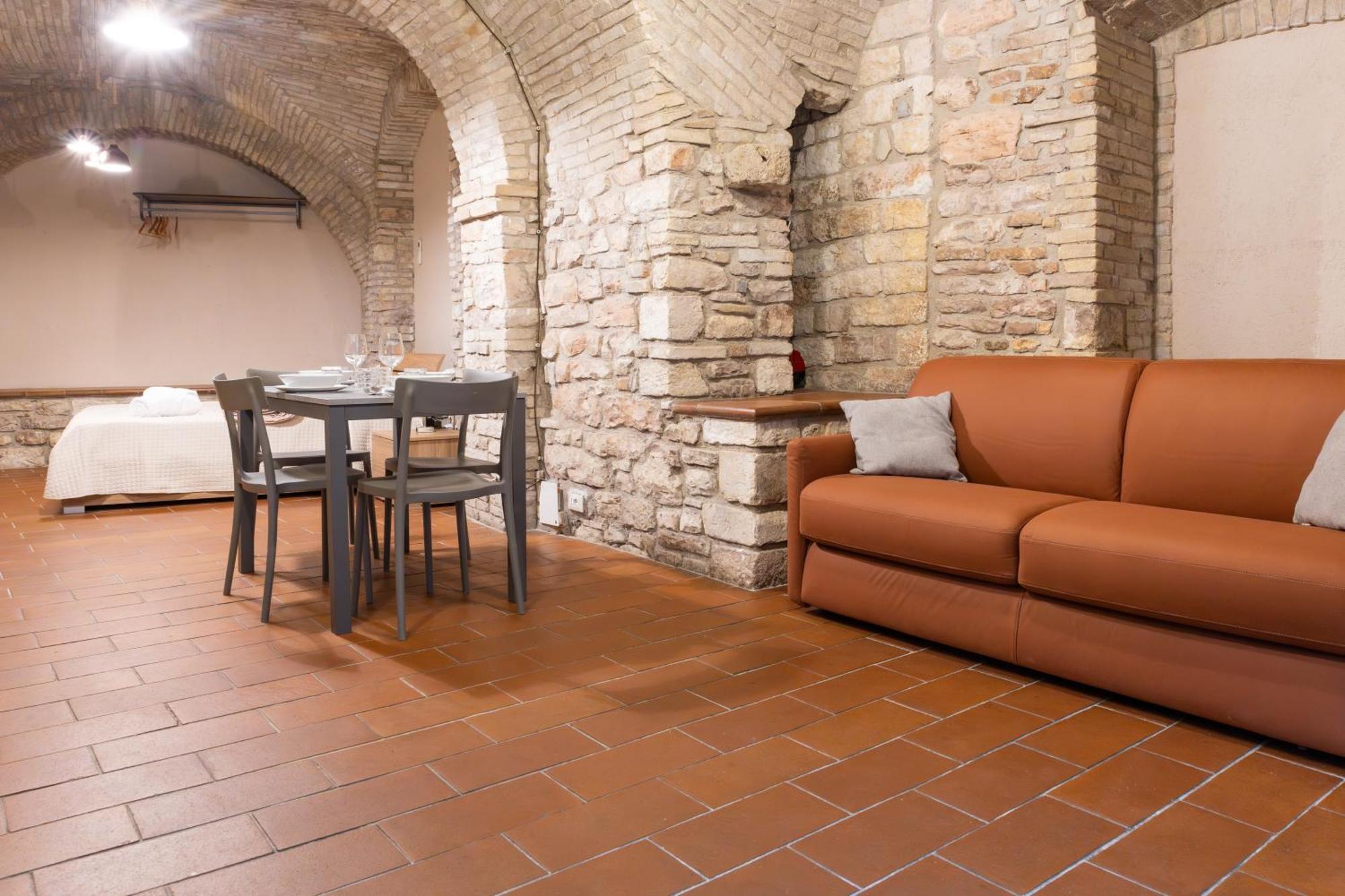 Loft Nel Cuore Di - 50 Mt Da Carlo Acutis Casa vacanze